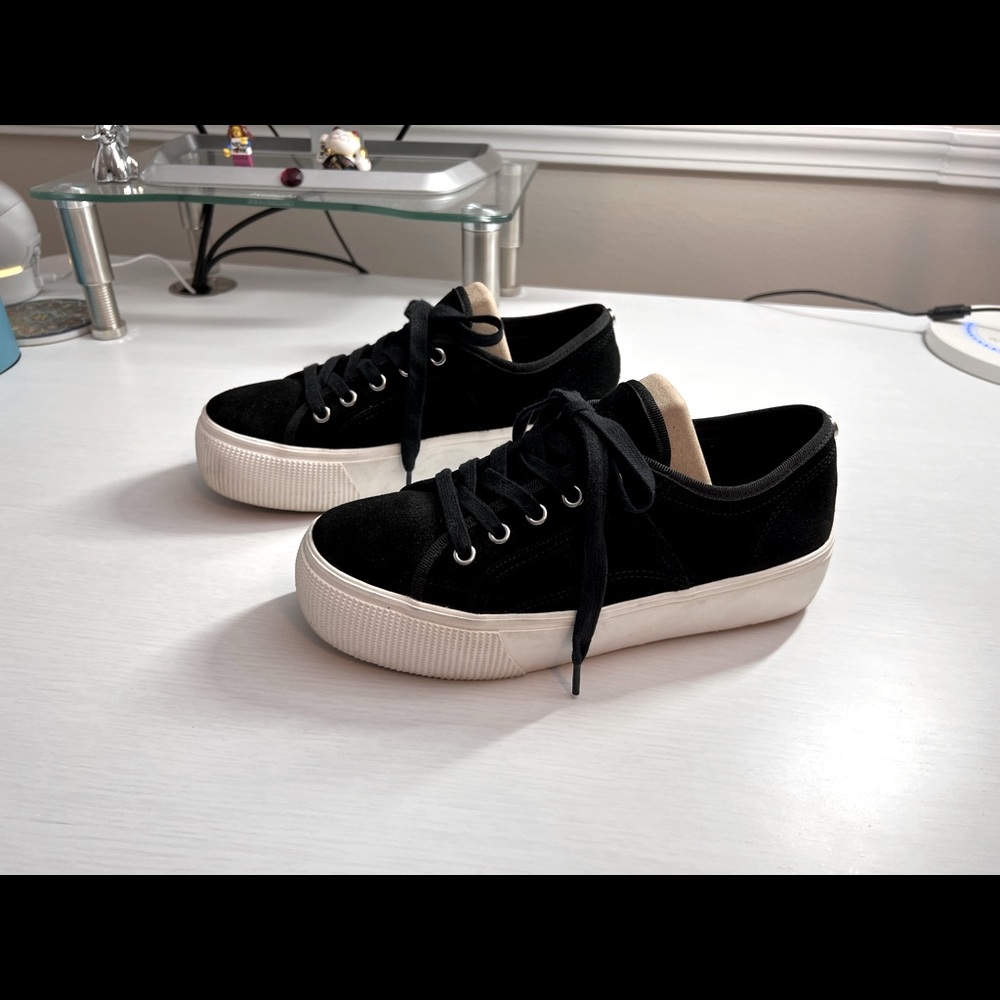 Steve Madden Platform Suede Sneakers
